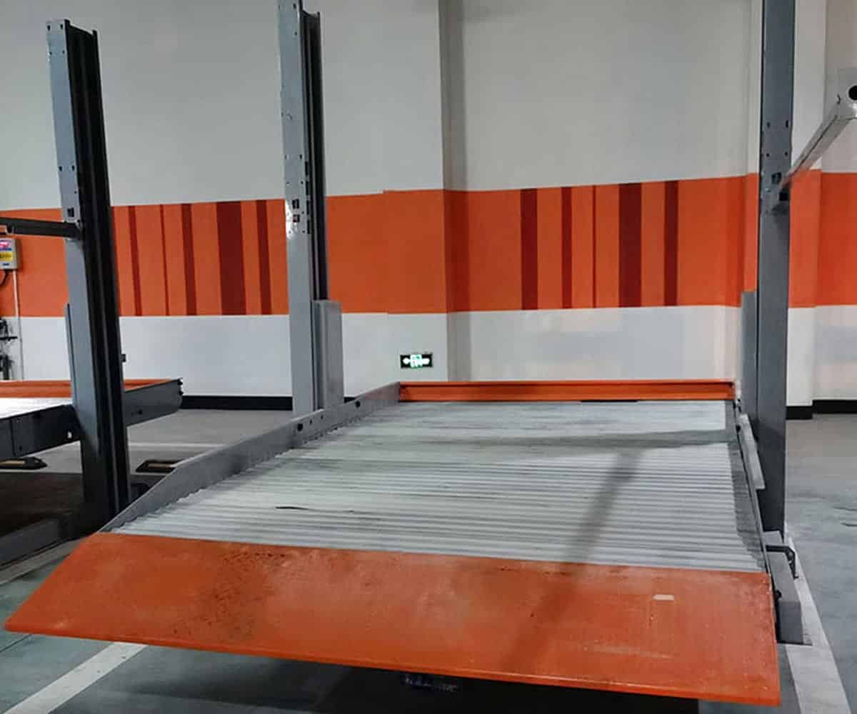 地下室簡(jiǎn)易升降機(jī)械車(chē)位短租